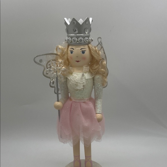 Pink and Silver Fairy Nutcracker - Picture 3 of 7